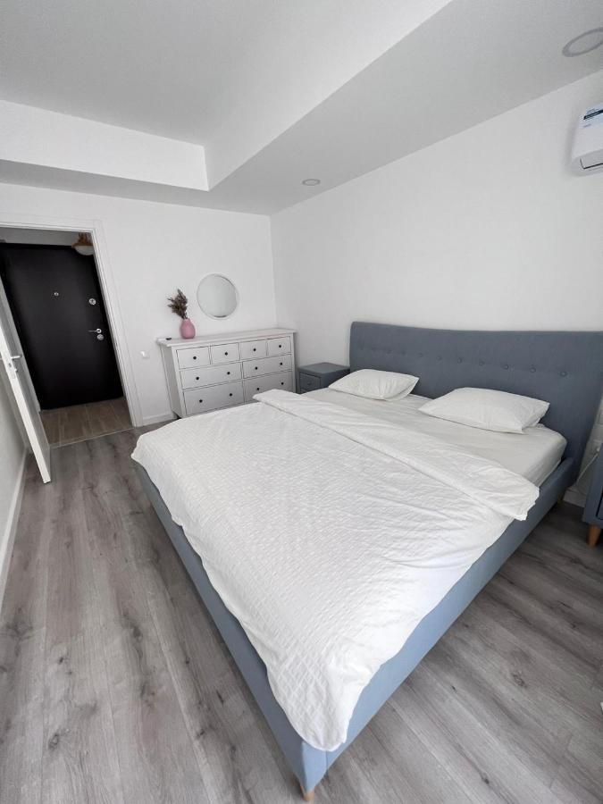 Cosmopolis Bliss: Your Home Away From Home Stefanestii de Jos Εξωτερικό φωτογραφία
